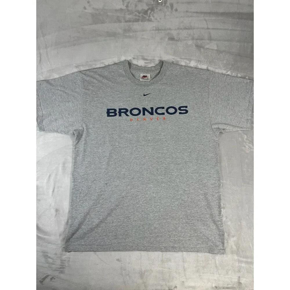 VTG Nike‎ Denver Broncos T-Shirt Size L